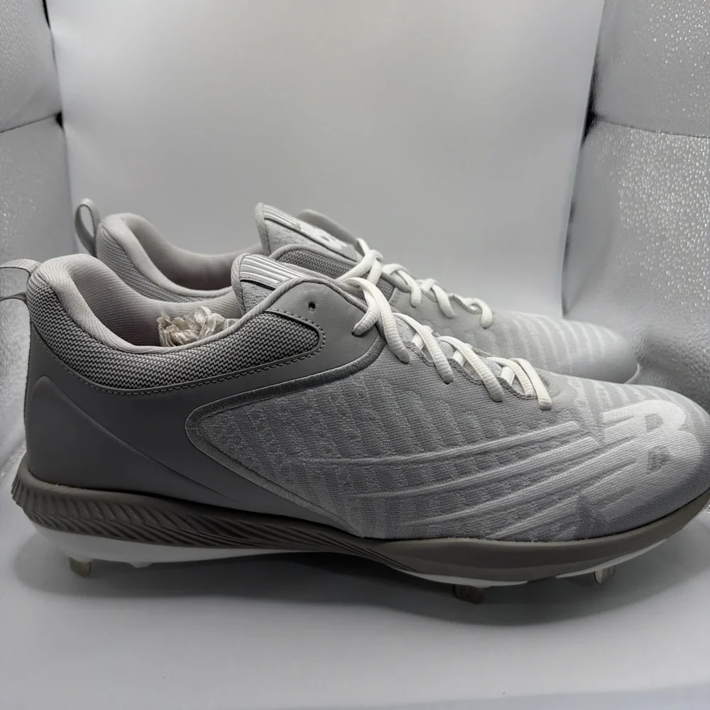 New Balance Men's FuelCell L4040TG6 Metal Cleats - Grey/White size‎ 15
